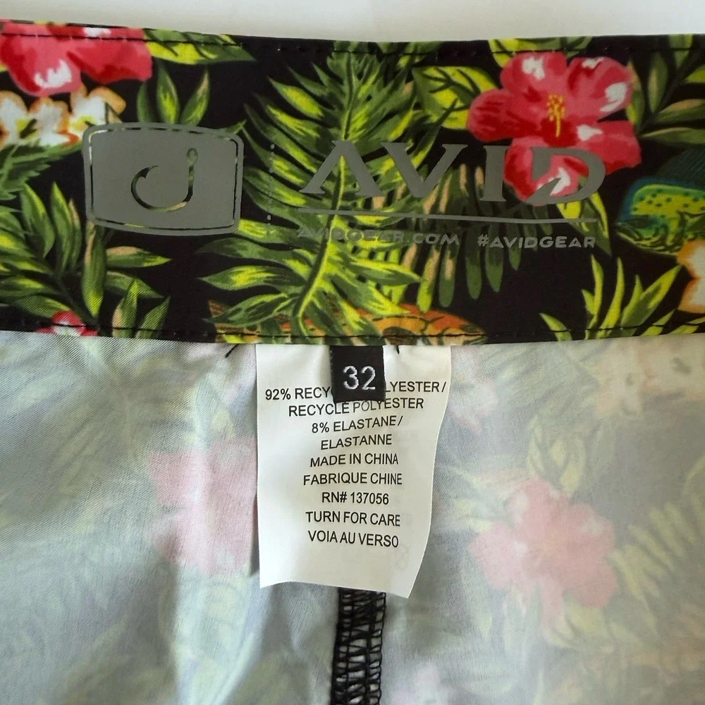 Avid‎ Boardshorts 32 Black All Over Pineapple 10